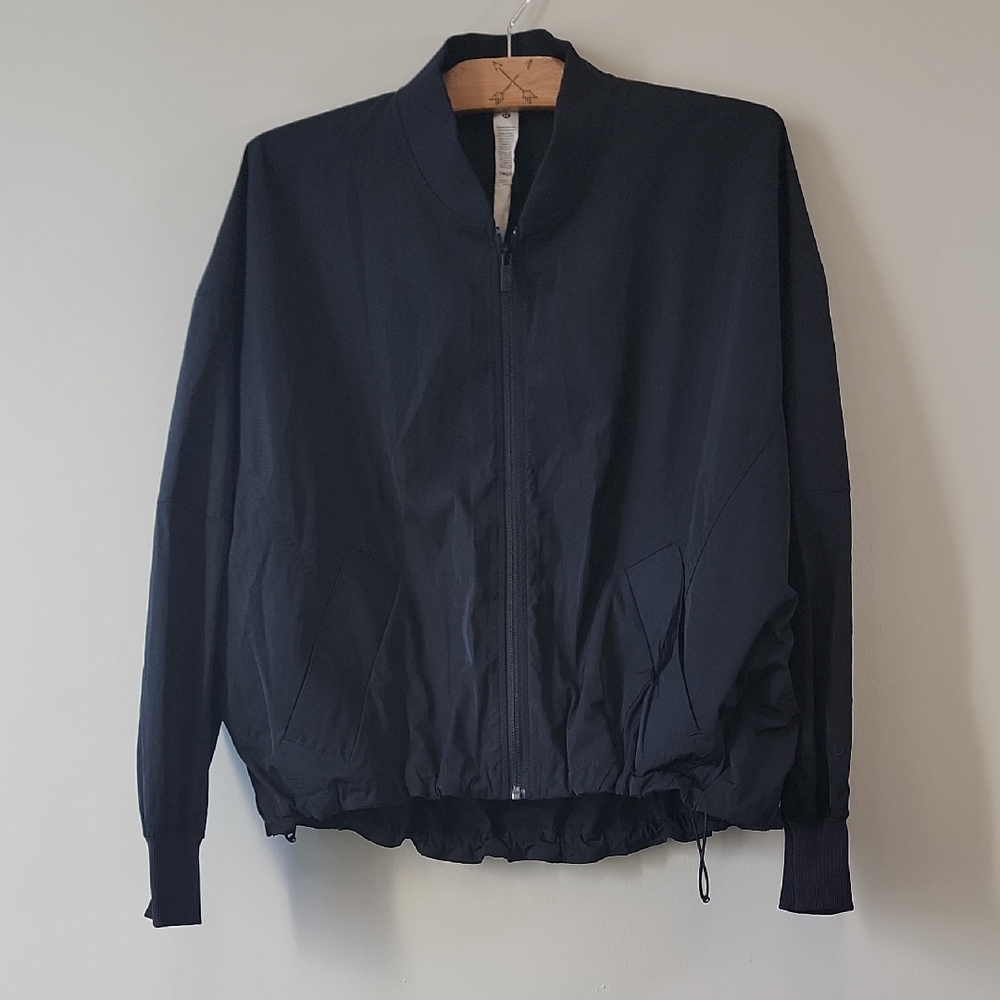 Lululemon Athletica Lightweight Hem Cinch Jacket